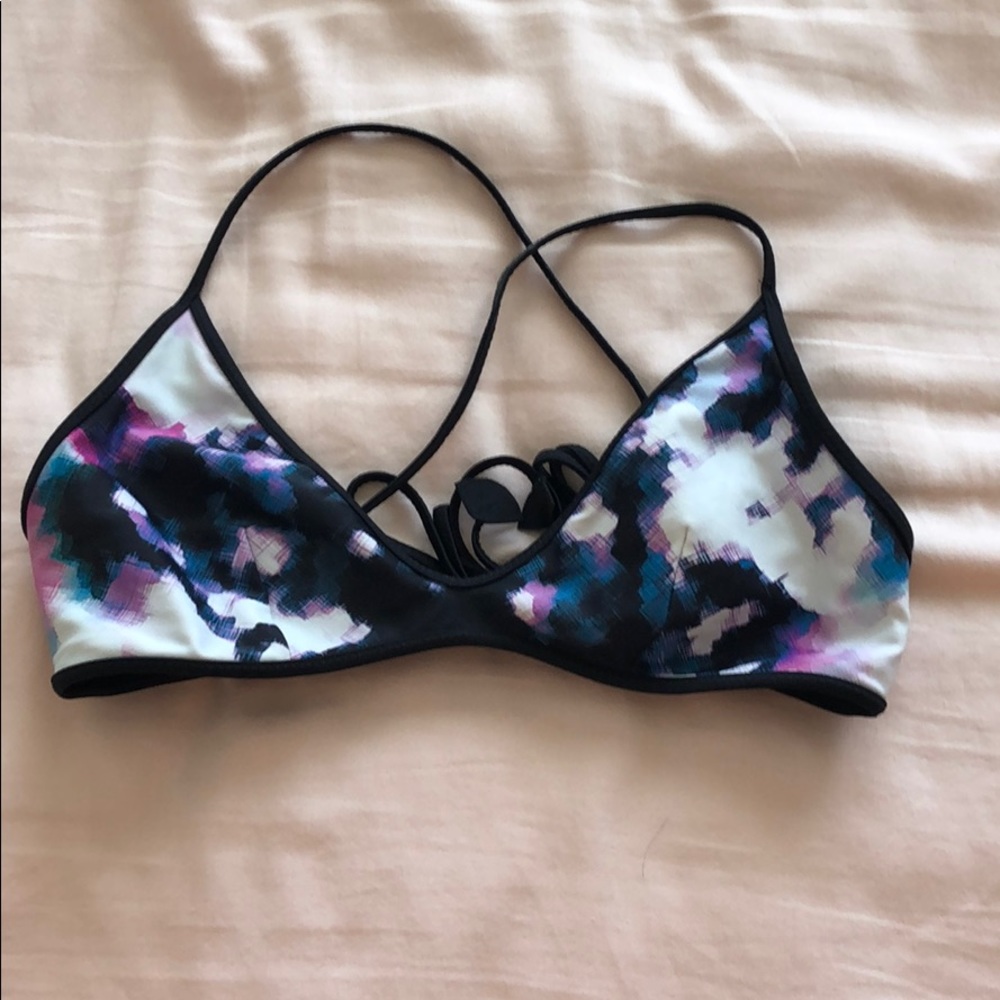 Reversible and changeable swim suit